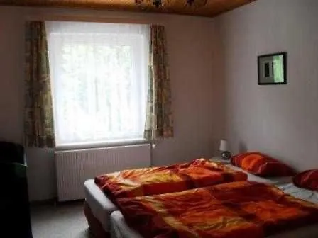 Doppelhaushaelfte In Idyllischer Lage, Separater Eingang Reimershagen